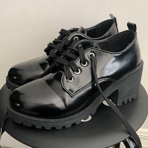 Black Dirty Laundry Patent Gatsby Lace up Shoes